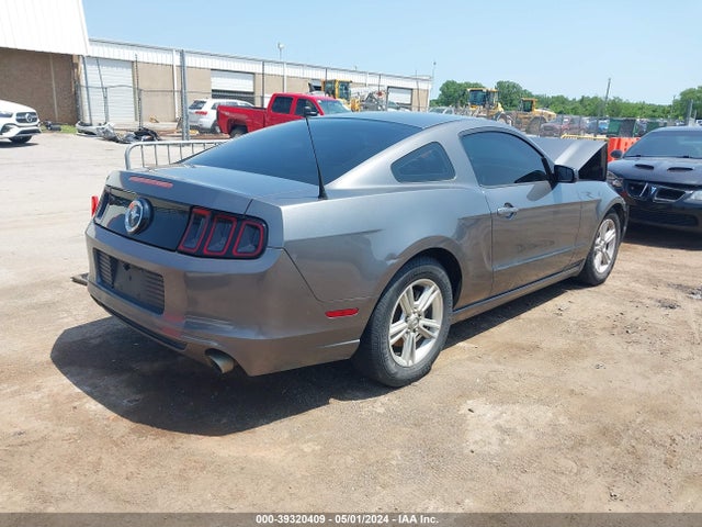 Ford Mustang V6 2014 1ZVBP8AM7E5311632 Image 4