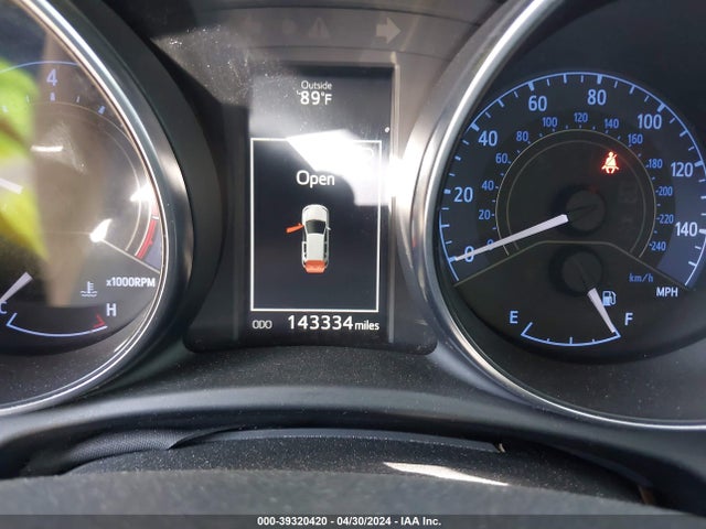 Scion IM 2016 JTNKARJE8GJ507054 Image 16