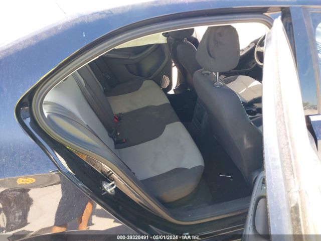 3VW2B7AJ1HM227495 Volkswagen Jetta 1.4t S
