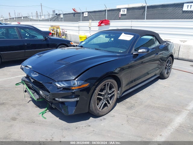 Ford Mustang Ecoboost Premium 2018 1FATP8UH5J5167942 Image 2