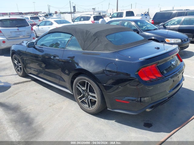 Ford Mustang Ecoboost Premium 2018 1FATP8UH5J5167942 Image 3