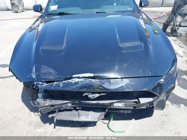 Ford Mustang Ecoboost Premium 2018 1FATP8UH5J5167942 Image 6