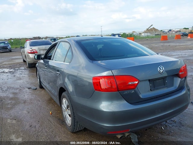 2013 Volkswagen Jetta 2.5l Se მანქანა იყიდება აუქციონზე, vin: 3VWDP7AJ7DM402921, აუქციონის ნომერი: 39320506