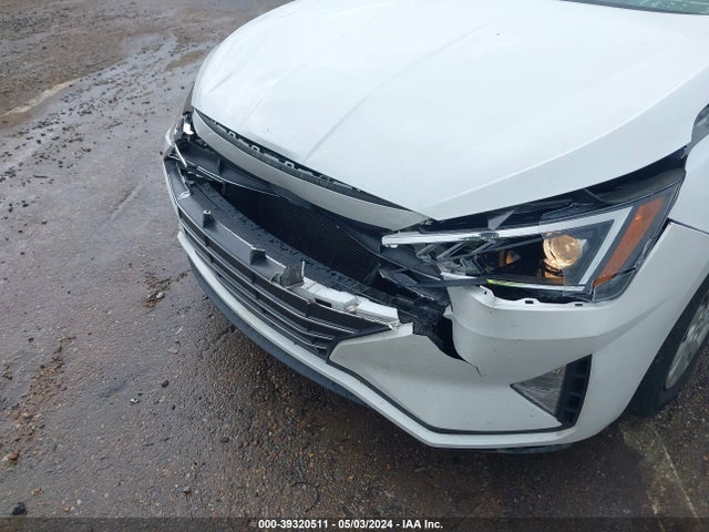 Hyundai ELANTRA SE 2019 5NPD74LF7KH464476 Image 18