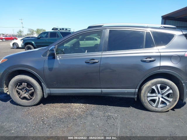 Toyota RAV4 LE 2017 JTMBFREV0HJ153371 Image 14