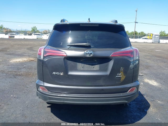 Toyota RAV4 LE 2017 JTMBFREV0HJ153371 Image 16