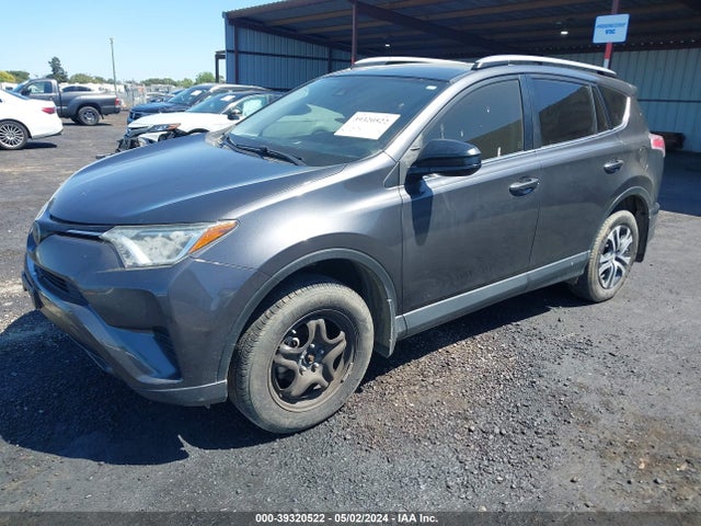 Toyota RAV4 LE 2017 JTMBFREV0HJ153371 Image 2