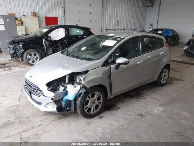 Ford FIESTA SE 2015 3FADP4EJ7FM138457 Image 2
