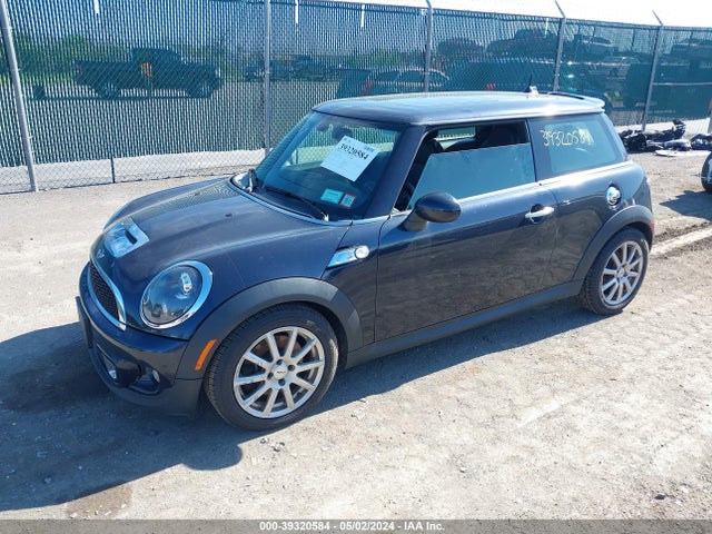 2013 MINI HARDTOP WMWSV3C56DT391823 Photo 1