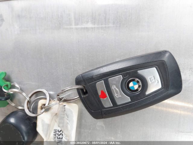 WBA8E1G5XGNT99456 BMW 320i