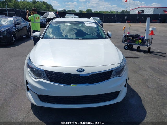 KIA Optima Lx 2016 KNAGT4L37G5101954 Image 12