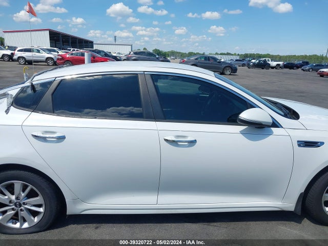 KIA Optima Lx 2016 KNAGT4L37G5101954 Image 13
