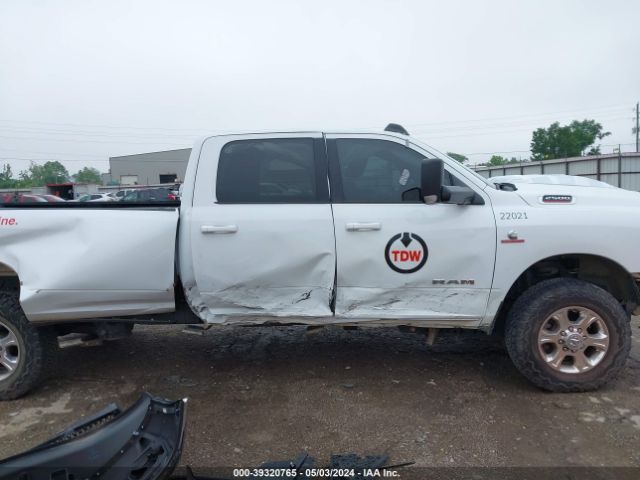 3C6UR5JL1NG320788 RAM 2500 Big Horn  4x4 8' Box