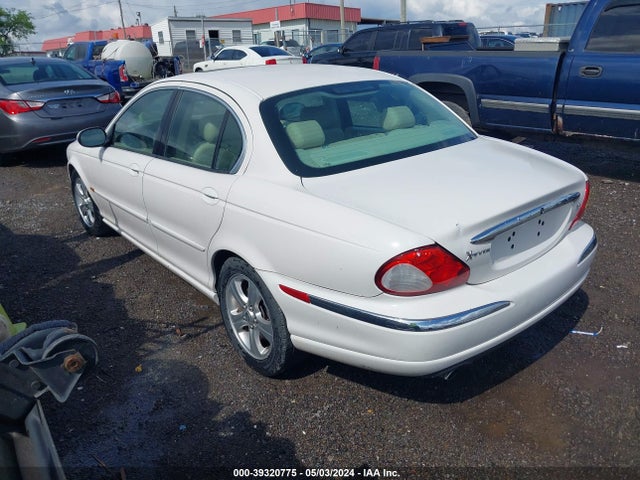 2002 JAGUAR X-TYPE SAJEA51C62WC73604 Photo 2