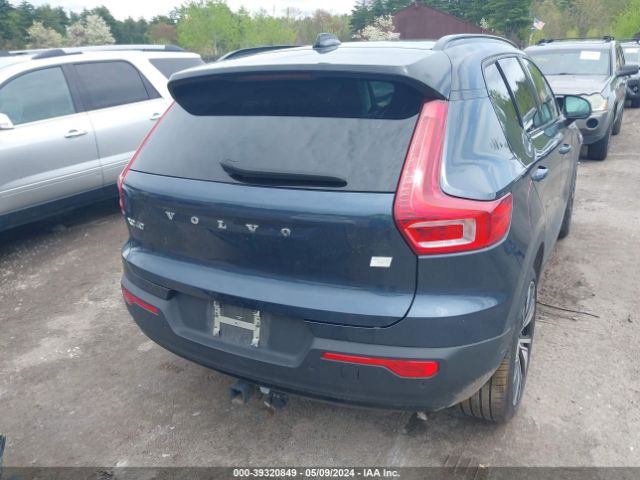 2022 VOLVO XC40 RECHARGE PURE ELECTRIC YV4ED3UB0N2758579 Photo 3