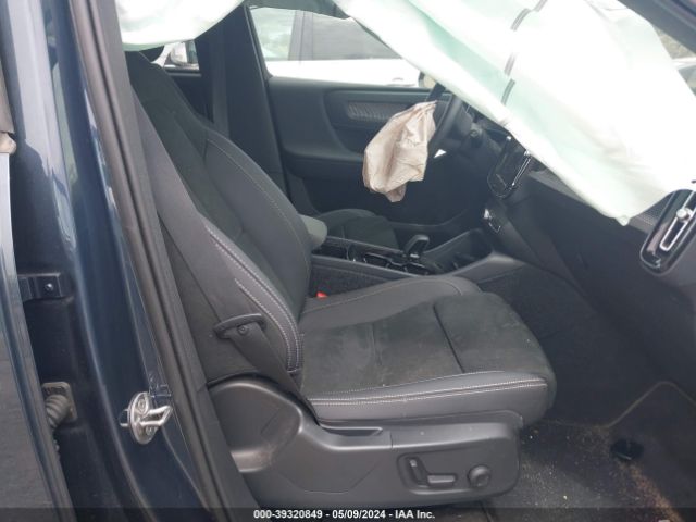 2022 VOLVO XC40 RECHARGE PURE ELECTRIC YV4ED3UB0N2758579 Photo 4