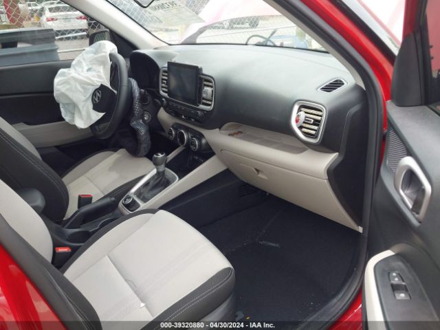 KMHRC8A37NU184774 Hyundai Venue Sel