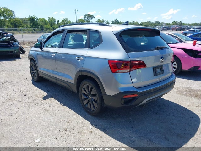 3VVCX7B23NM024945 Volkswagen Taos 1.5t S