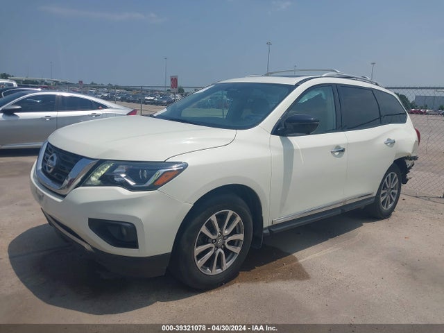 Nissan Pathfinder Platinum 2017 5N1DR2MN9HC694959 Image 2