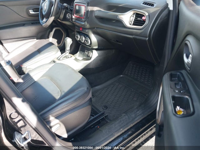 ZACCJADT7FPC40041 Jeep Renegade Limited