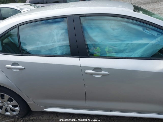 Toyota COROLLA LE 2022 5YFEPMAE6NP357604 Image 14