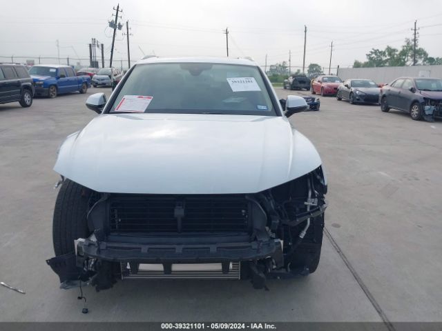 WA1ABAFY5P2114540 Audi Q5 Premium 40 Tfsi Quattro S Tronic