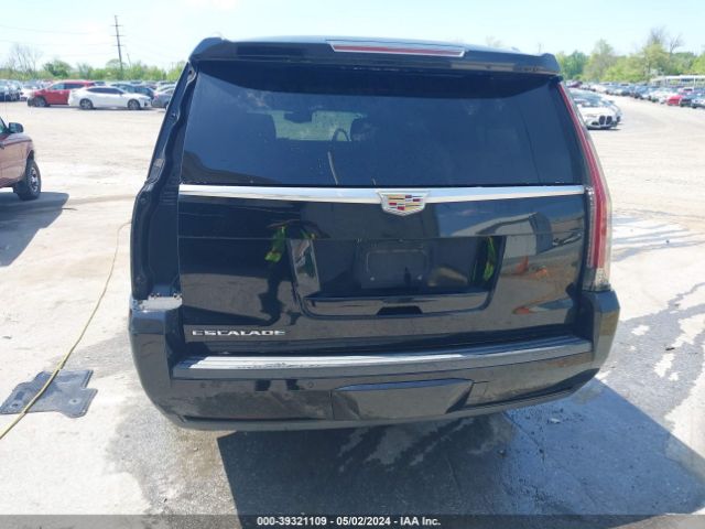 1GYS4TKJ7FR560584 Cadillac Escalade Esv Premium