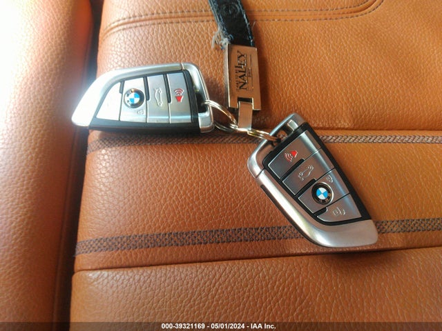 WBAJE5C52KG919158 BMW 540I