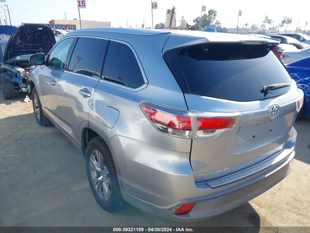 Toyota Highlander Xle V6 2014 5TDKKRFH2ES027922 Image 3