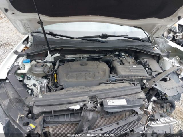 3VV0B7AX2JM119893 Volkswagen Tiguan 2.0t S