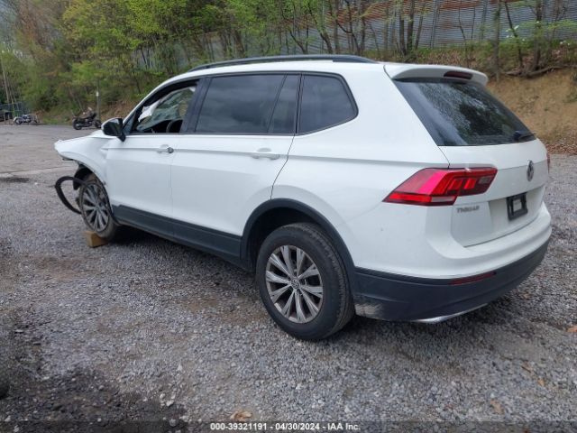 3VV0B7AX2JM119893 Volkswagen Tiguan 2.0t S