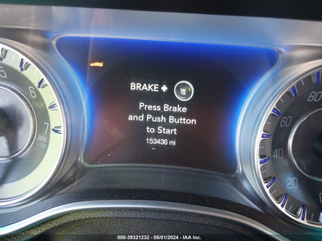 Chrysler 300 Anniversary Edition 2016 2C3CCAAG2GH330934 Image 7