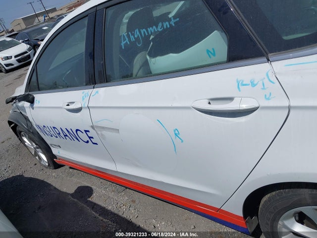 Ford Fusion Hybrid Se 2019 3FA6P0LU4KR252590 Image 15