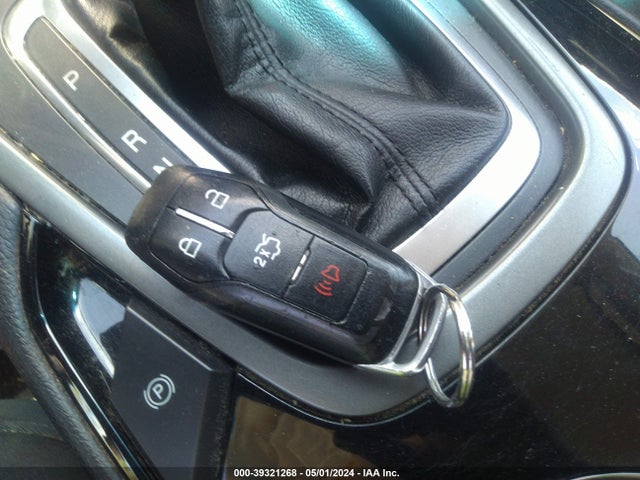 2FMTK3G85FBC05689 Ford EDGE SE