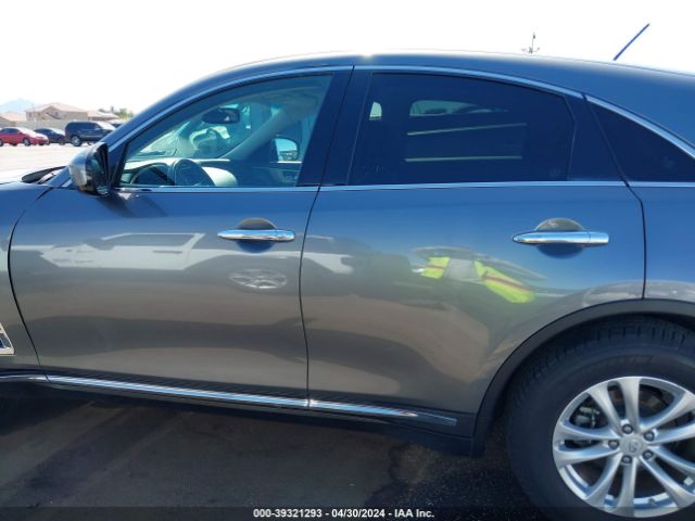 JN8CS1MU6GM671206 Infiniti QX70
