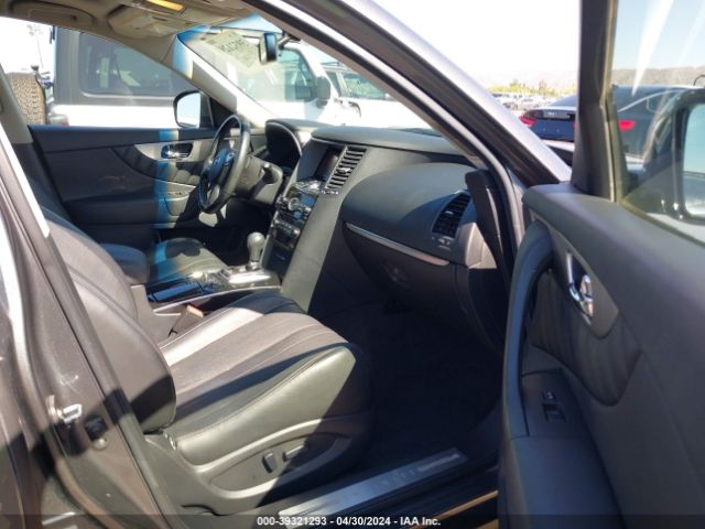 JN8CS1MU6GM671206 Infiniti QX70
