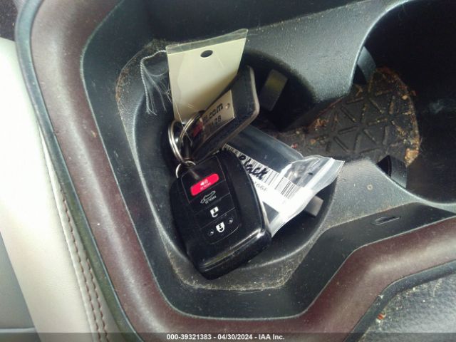 2T3DWRFV4KW011668 Toyota Rav4 Hybrid Limited