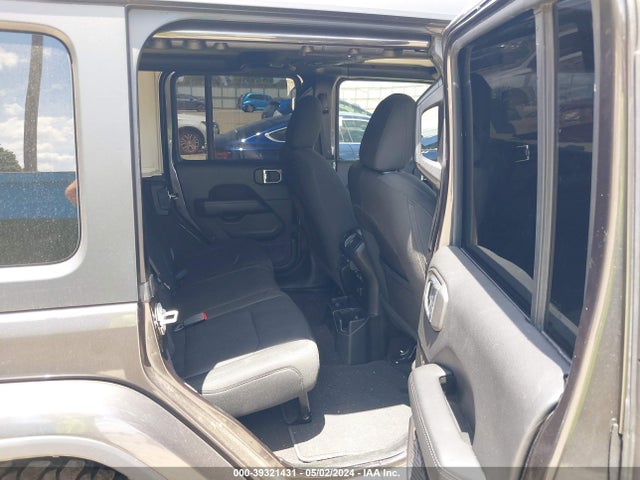 1C4HJXEN4LW147954 Jeep Wrangler Unlimited Sahara 4x4