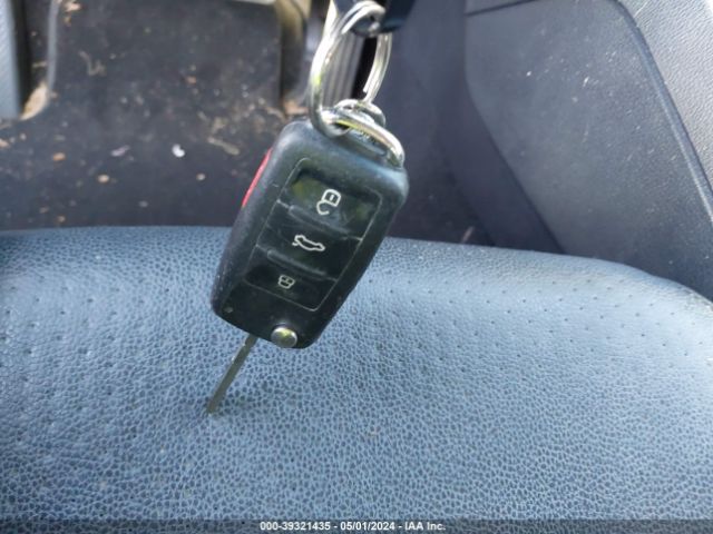 3VWD07AJ8EM356229 Volkswagen Jetta 1.8t Se