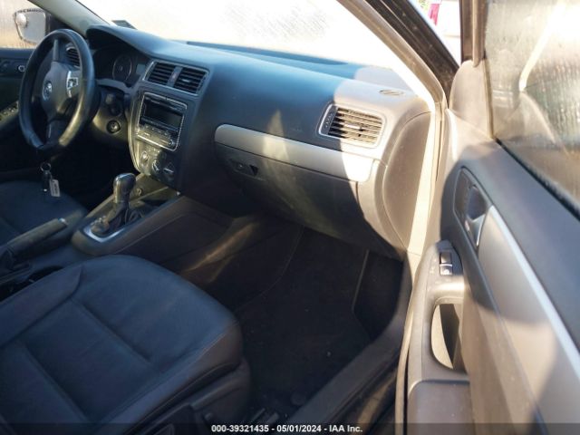 3VWD07AJ8EM356229 Volkswagen Jetta 1.8t Se