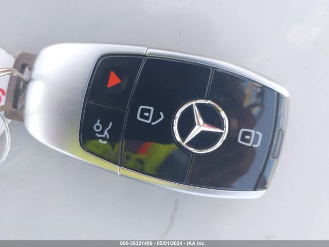WDDZF4JB6JA395817 Mercedes-Benz E 300
