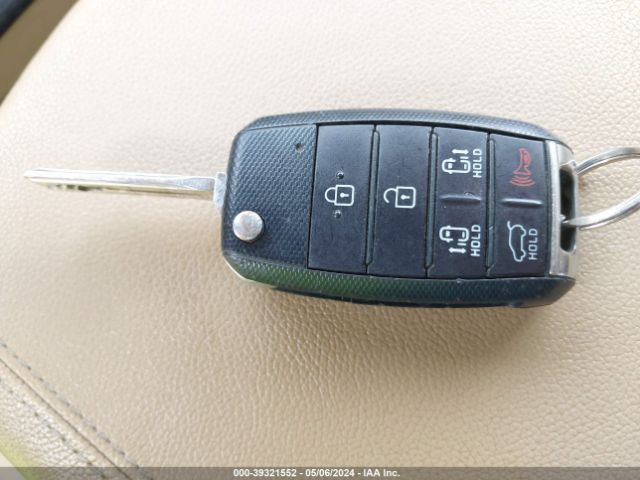 KNDMB5C12G6094869 KIA SEDONA LX