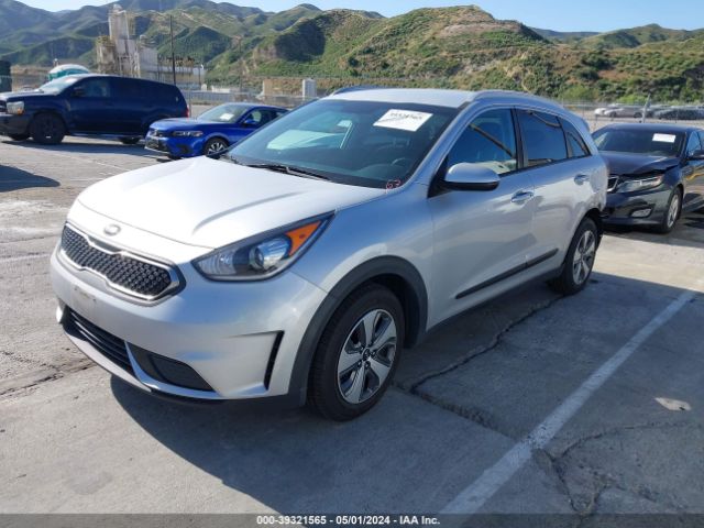 KNDCB3LC8K5339397 KIA NIRO LX