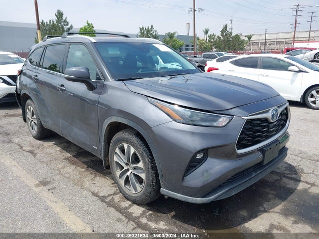 Toyota Highlander Hybrid Xle 2022 5TDHBRCH0NS553934 main image