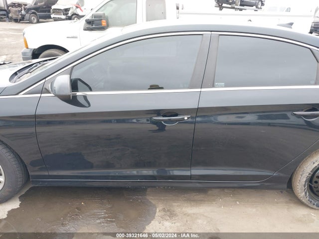 Hyundai SONATA SE 2018 5NPE24AF7JH675813 Image 14