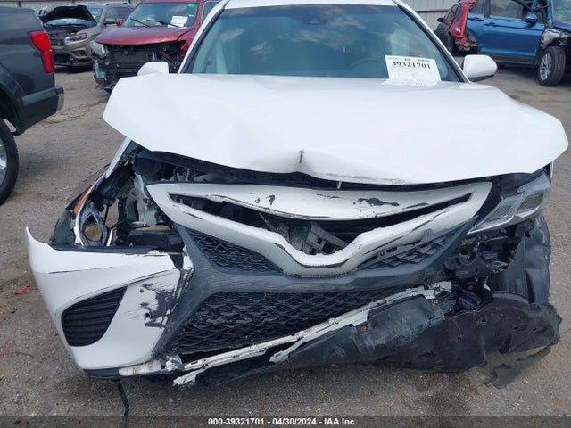Toyota CAMRY SE 2018 4T1B11HK5JU016783 Image 6