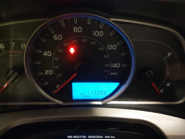 Toyota RAV4 LE 2015 JTMBFREV4FJ024496 Image 7