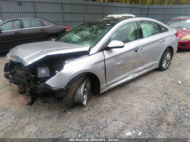 Hyundai Sonata Limited 2015 5NPE34AF9FH058451 Image 2