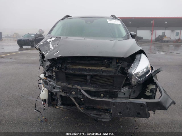 Ford ESCAPE SE 2018 1FMCU9GD7JUD38905 Image 18