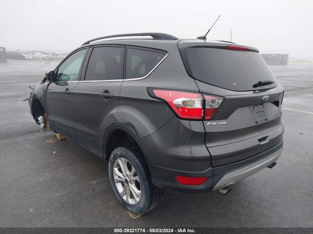 Ford ESCAPE SE 2018 1FMCU9GD7JUD38905 Image 3
